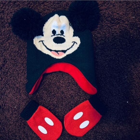 Mickey Mouse Winter Hat and Mittens Set - preloved Black and Red - Picture 1 of 1
